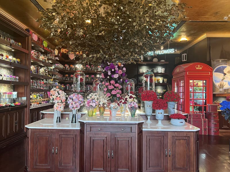 Forever Rose Store at BoxPark Development in Dubai, UAE Editorial Stock