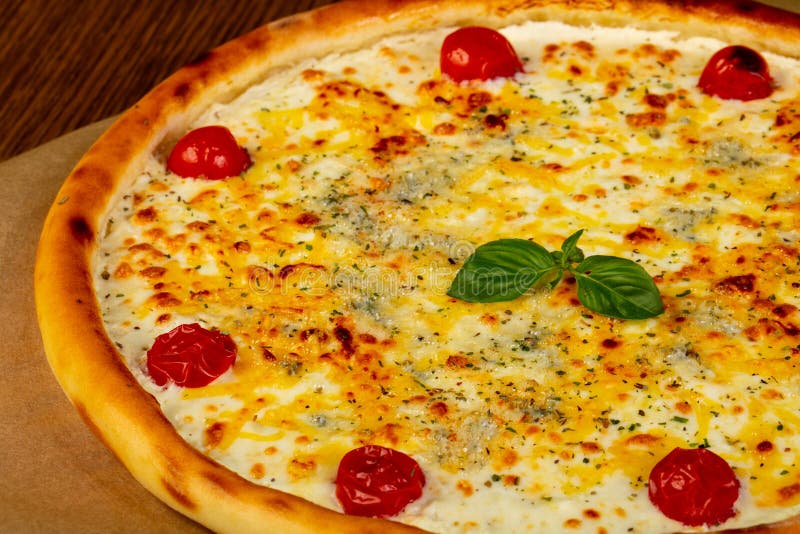 Formaggi della pizza quattro fotografia stock libera da diritti Formaggi della pizza quattro fotografia stock libera da diritti