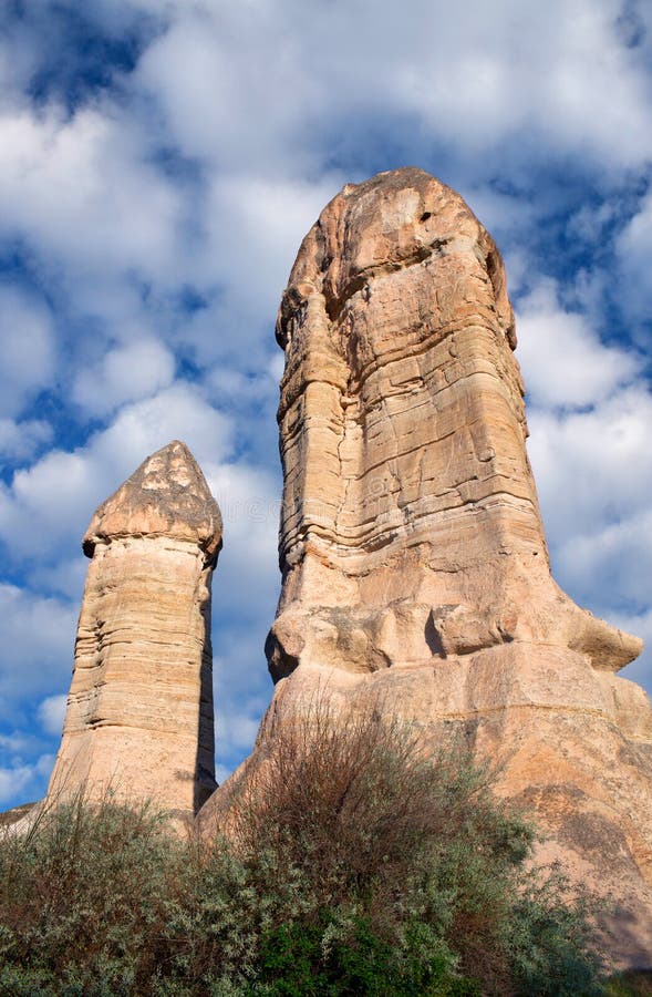 Formazioni geologiche uniche in Cappadocia, Turchia immagine stock libera da diritti Formazioni geologiche uniche in Cappadocia, Turchia immagine stock libera da diritti