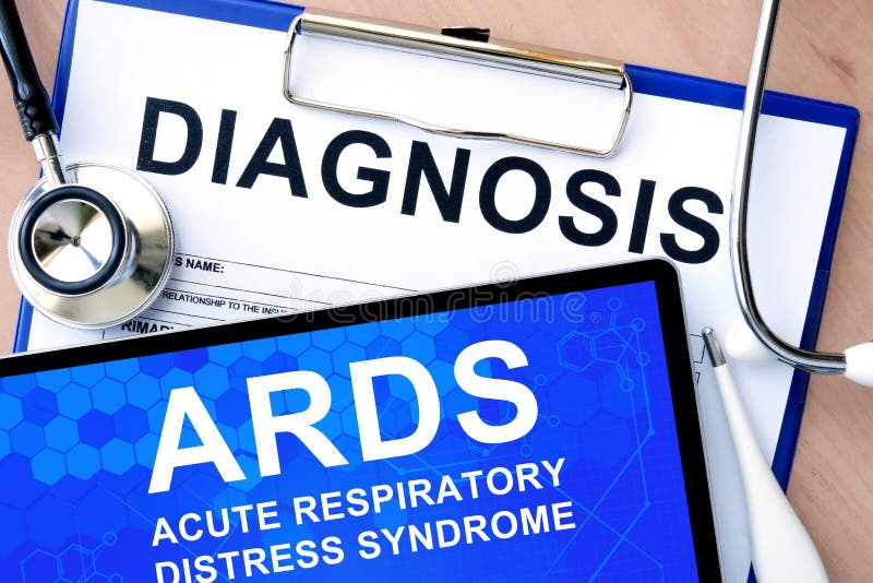 Forme con diagnosis y haga tabletas con el síndrome de desolación respiratoria agudo ARDS