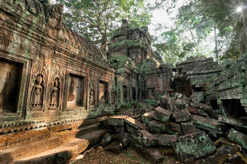 Forntida en khmerarkitektur Tempel f arkivfoto Forntida en khmerarkitektur Tempel f arkivfoto