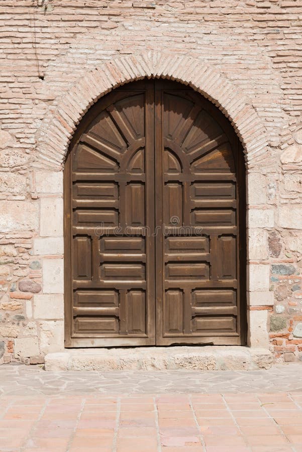 Forntida kyrkliga dörrar