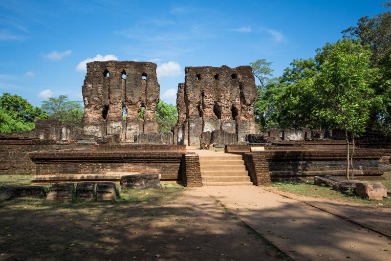 Forntida stad av Polonnaruwa, Royal Palace (Parakramabahus Royal Palace), UNESCOvärldsarv, royaltyfri foto Forntida stad av Polonnaruwa, Royal Palace (Parakramabahus Royal Palace), UNESCOvärldsarv, royaltyfri foto