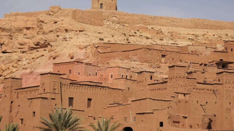 Fortaleza vieja Ait Benhaddou, montañas de atlas, tiro panorámico de Marruecos, África