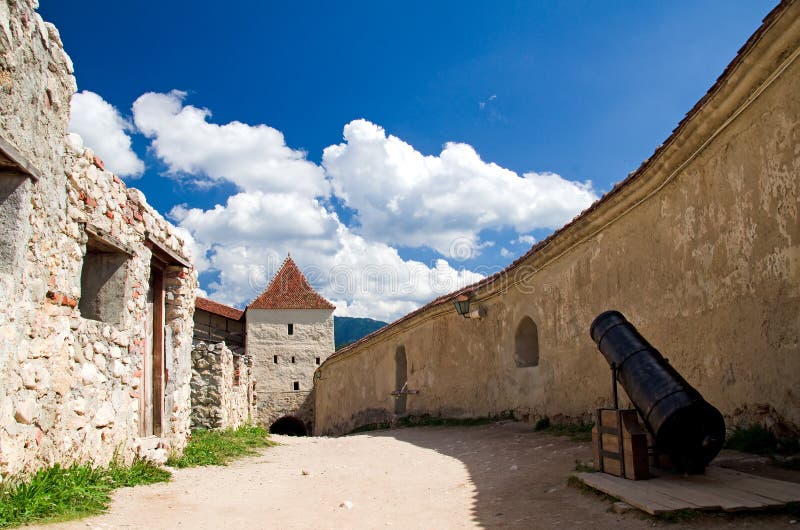 Forteresse de Rasnov, Roumanie photographie stock Forteresse de Rasnov, Roumanie photographie stock
