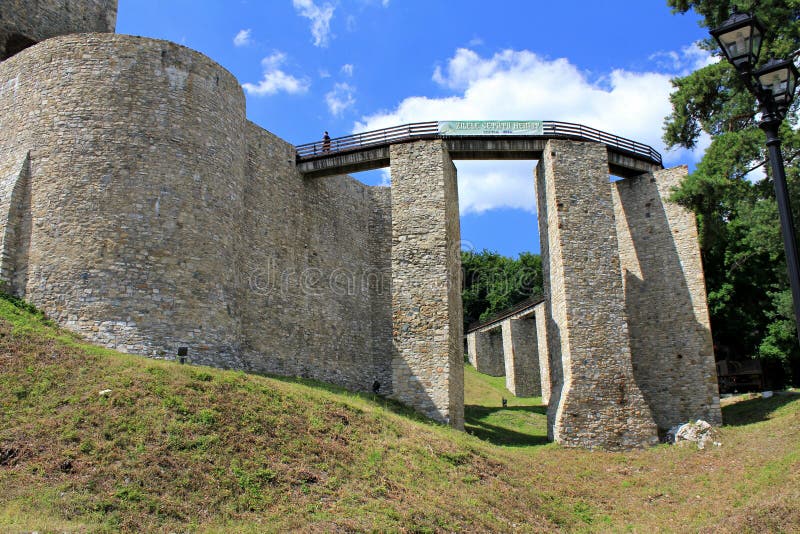 Fortress of Targu Neamt - entrance