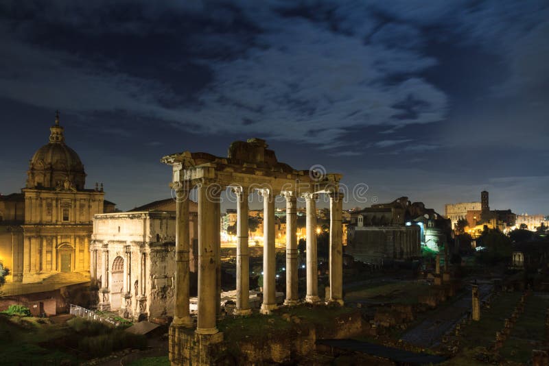 Illuminated Coliseum at Night Stock Image - Image of monument, italian