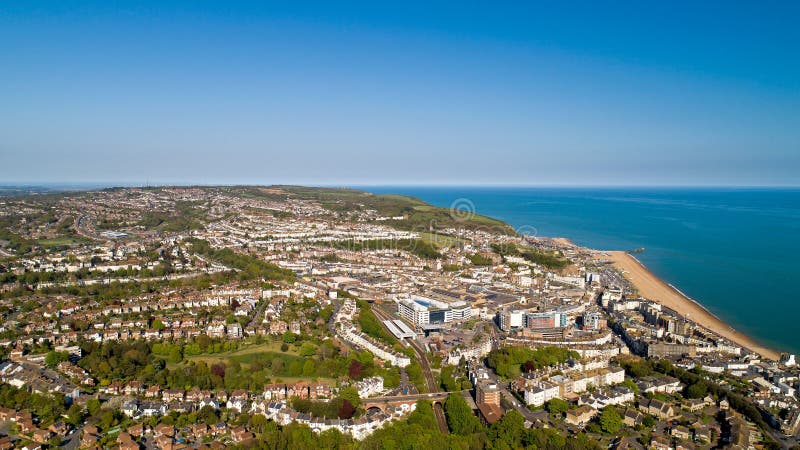 Foto aérea de Hastings, Sussex del este, Inglaterra fotografía de archivo Foto aérea de Hastings, Sussex del este, Inglaterra fotografía de archivo