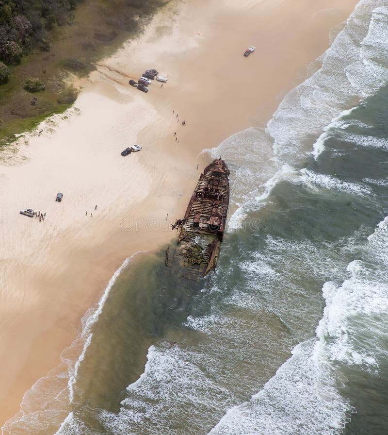 Foto aérea de la ruina de la nave de Fraser Island fotos de archivo Foto aérea de la ruina de la nave de Fraser Island fotos de archivo