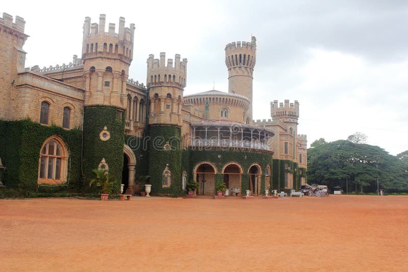 Foto de Bangalore majestoso &amp; icónico Royal Palace
