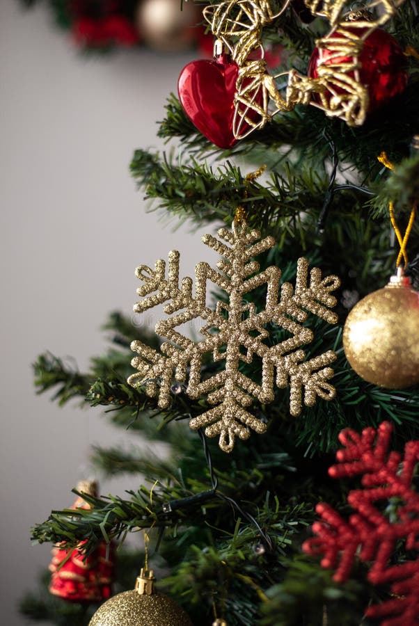 Foto de uma bela árvore de natal foto de stock royalty free