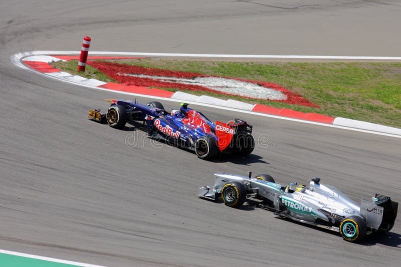 Foto F1: Carros de corridas do Fórmula 1 – fotos conservadas em estoque
