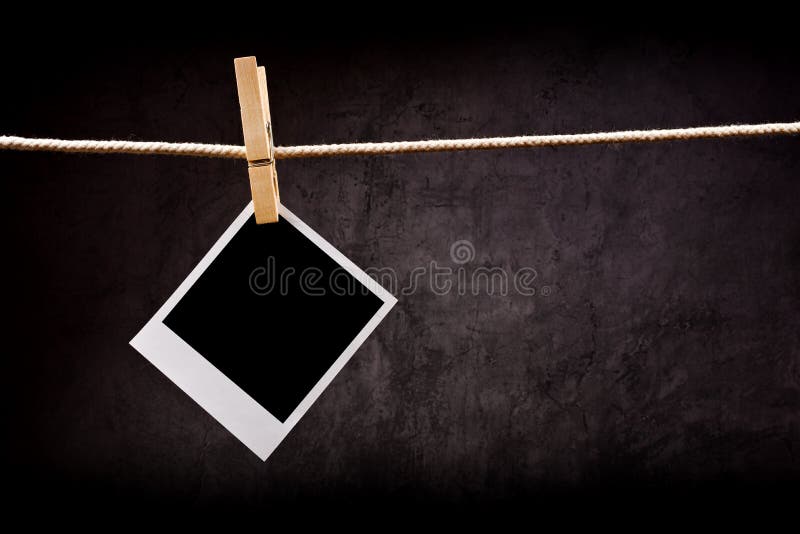Fotografia papier z natychmiastową fotografii ramą dołączał arkana z zdjęcia stock Fotografia papier z natychmiastową fotografii ramą dołączał arkana z zdjęcia stock