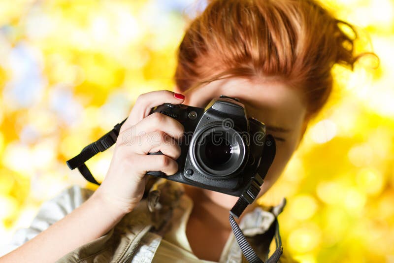 fotografkvinnabarn arkivfoton fotografkvinnabarn arkivfoton