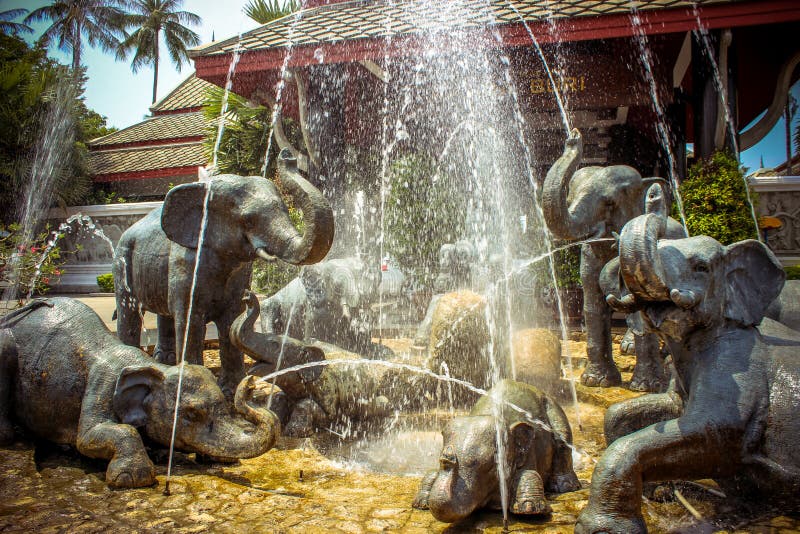 Fountain of Elephants Statues in a Garden, Koh Stock Image Image of
