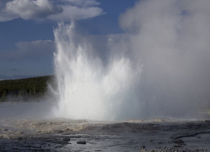Castle Geyser, Yellowstone National Park (Upper Geyser Basin) Stock