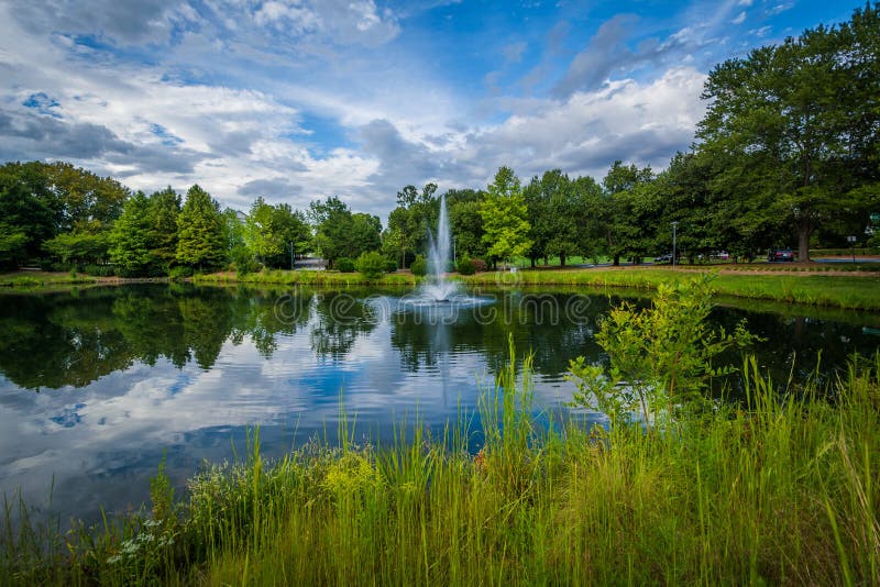 Fountain and Lake at Symphony Park, in Charlotte, North Carolina Stock