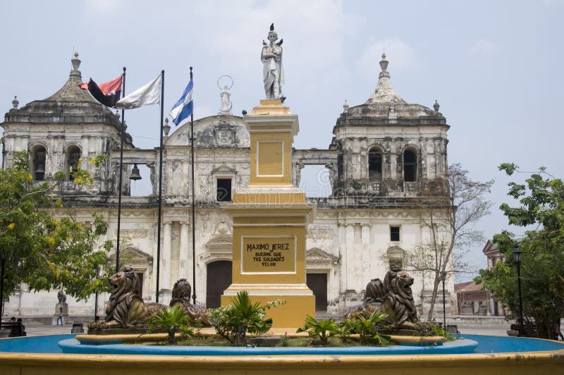 Fountain leon cathedral central park nicaragua royalty free stock photography