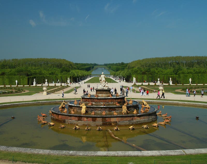 A fountain in versailles stock image. Image of royal 14441395