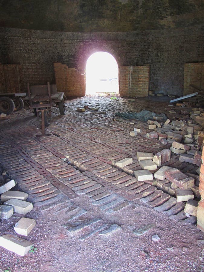 Four historique à dôme de ruche de brique à l'intérieur et briques Decatur Alabama