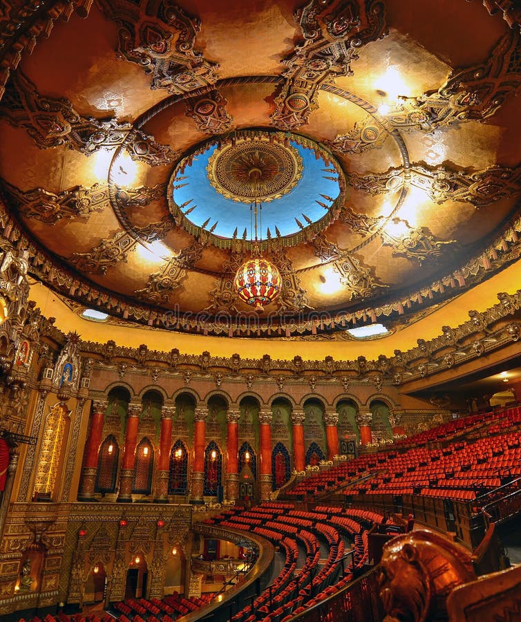 Fabulous Fox Theatre In St. Louis Editorial Photography - Image of sightseeing, structure: 113311317