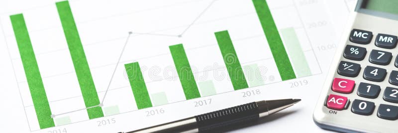 framg?ng f?r finansiell uppvisning f?r aff?rsdiagram royaltyfria foton framg?ng f?r finansiell uppvisning f?r aff?rsdiagram royaltyfria foton