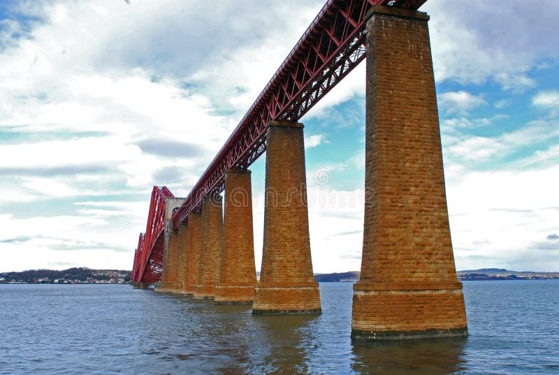 The Forth rail bridge started construction on 1883 and was opened on 1890 by Prince of Wales . It is a UNESCO world heritage site and 57 lives were lost in its construction . 53.000 tonnes of steel and 6.5 million rivets were used in its construction. The Forth rail bridge started construction on 1883 and was opened on 1890 by Prince of Wales . It is a UNESCO world heritage site and 57 lives were lost in its construction . 53.000 tonnes of steel and 6.5 million rivets were used in its construction