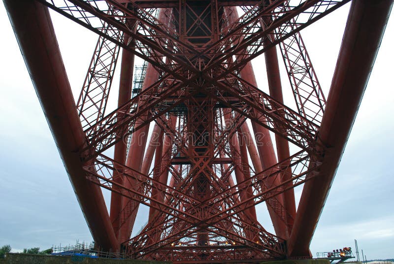 The Forth rail bridge started construction on 1883 and was opened on 1890 by Prince of Wales . It is a UNESCO world heritage site and 57 lives were lost in its construction . 53.000 tonnes of steel and 6.5 million rivets were used in its construction. The Forth rail bridge started construction on 1883 and was opened on 1890 by Prince of Wales . It is a UNESCO world heritage site and 57 lives were lost in its construction . 53.000 tonnes of steel and 6.5 million rivets were used in its construction