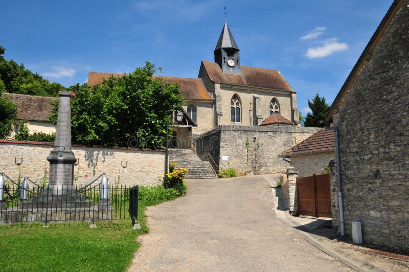 Frances, le village pittoresque du sur Epte de Montreuil images stock Frances, le village pittoresque du sur Epte de Montreuil images stock