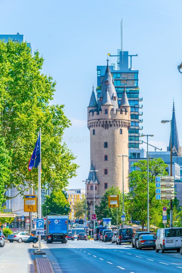 Frankfurt duitsland op 18 augustus 2018 : visie op de eschenheimer gate in frankfurt duitsland stock fotografie