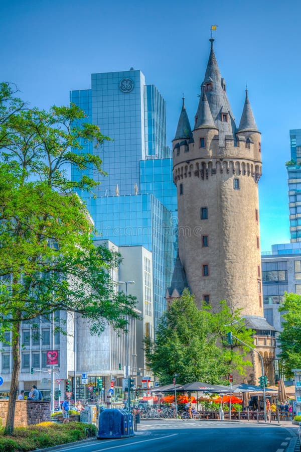 Frankfurt duitsland op 18 augustus 2018 : visie op de eschenheimer gate in frankfurt duitsland stock fotografie