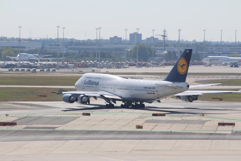 Planes at Frankfurt Airport