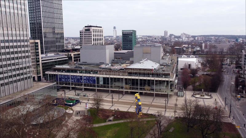 Frankfurt-Oper von der oben genannten Vogelperspektive stock footage