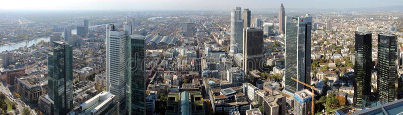 Frankfurt panorama royaltyfria bilder Frankfurt panorama royaltyfria bilder