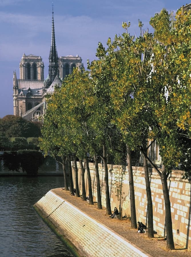 Frankreich. Paris. cathedrale Notre Dame vom ile St. Louis. stockbilder Frankreich. Paris. cathedrale Notre Dame vom ile St. Louis. stockbilder