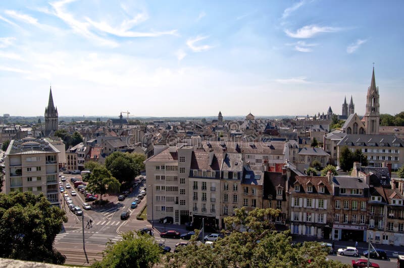 Frankrike Caen stadssikt av slotten royaltyfria foton Frankrike Caen stadssikt av slotten royaltyfria foton