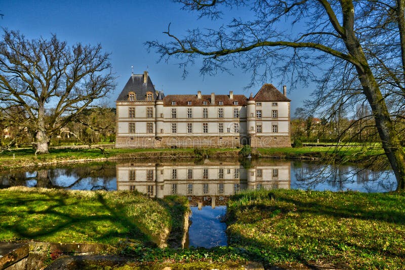 Frankrike den pittoreska slotten av Cormatin i Saone och Loire