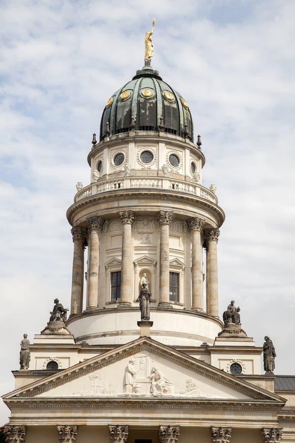 Franzosischer Dom Church - cattedrale francese; Berlino, Germania fotografia stock libera da diritti Franzosischer Dom Church - cattedrale francese; Berlino, Germania fotografia stock libera da diritti