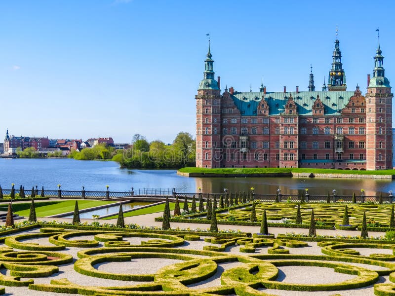 Frederiksborg baroque garden and Frederiksborg Castle, Hillerod, Denmark