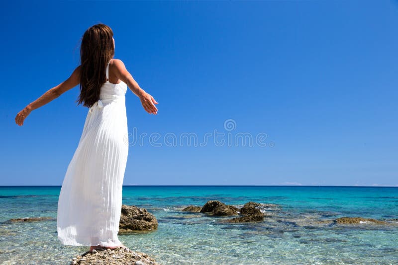 Frei Glücklich eine Frau glücklich das Meer.