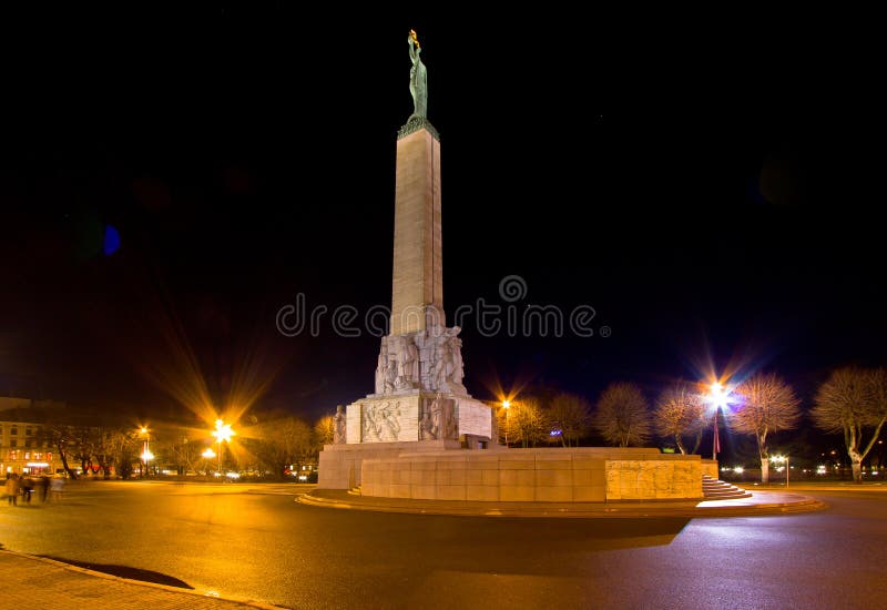 Freedom Monument, Riga