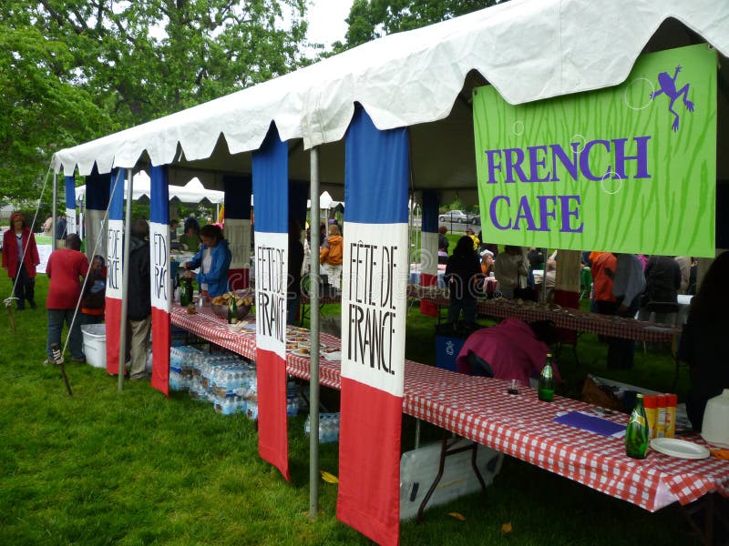 French Cafe editorial photography. Image of fete, champetre - 19533542