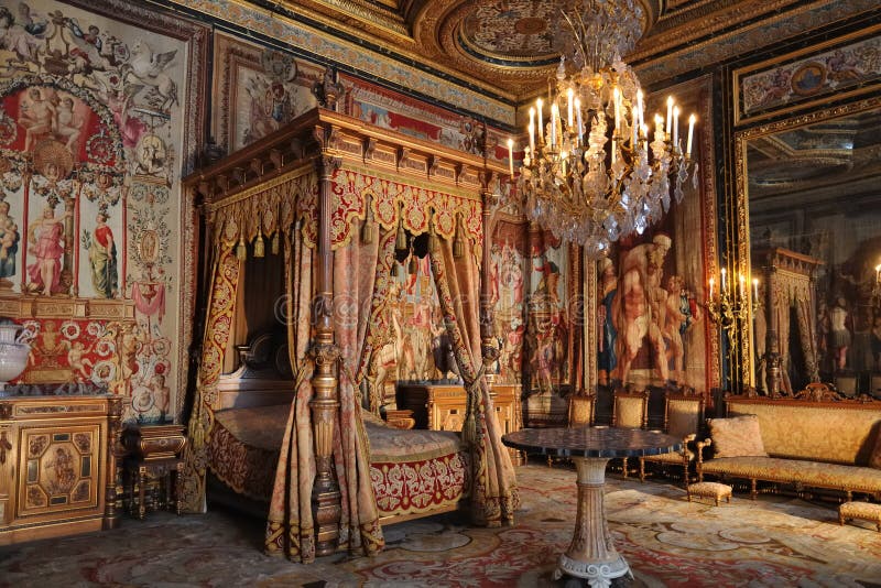 Napoleon's Throne Room, Palace of Fontainebleau (1137) *