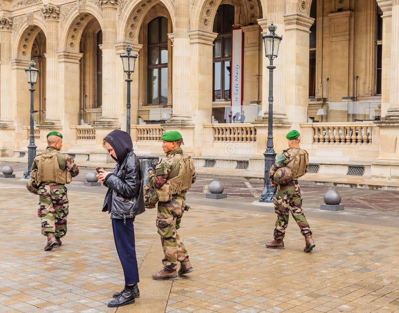 French Soldiers patrolling near Louvre museum. Paris stock photography French Soldiers patrolling near Louvre museum. Paris stock photography
