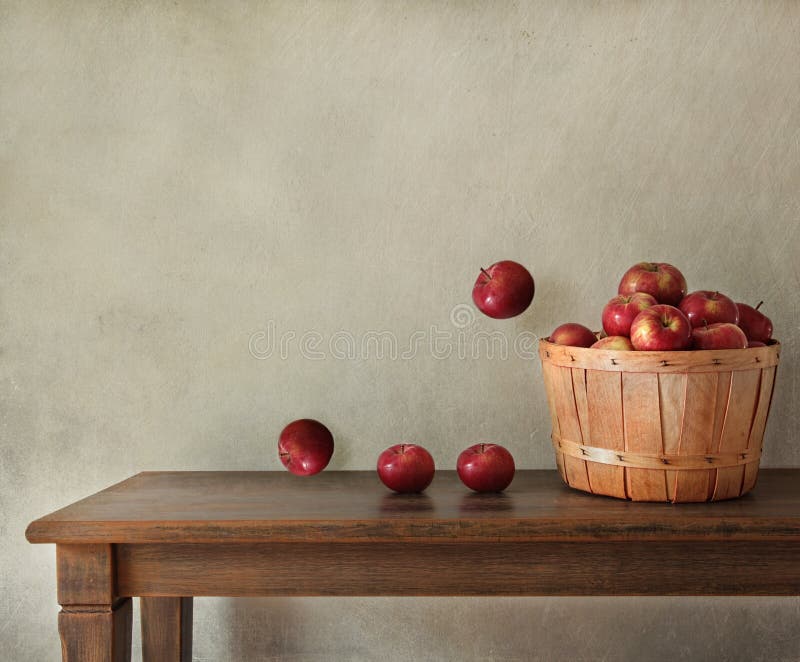 Fresh apples on wooden table royalty free stock images Fresh apples on wooden table royalty free stock images
