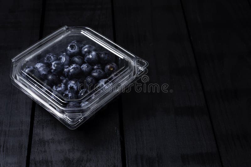 Download 364 Fresh Blueberries Plastic Container Photos Free Royalty Free Stock Photos From Dreamstime Yellowimages Mockups