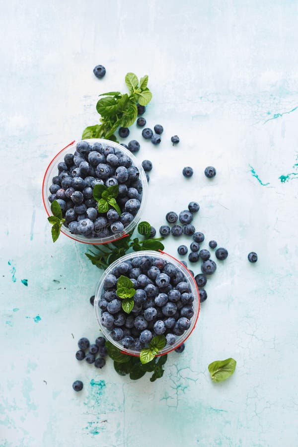 Download 364 Fresh Blueberries Plastic Container Photos Free Royalty Free Stock Photos From Dreamstime Yellowimages Mockups