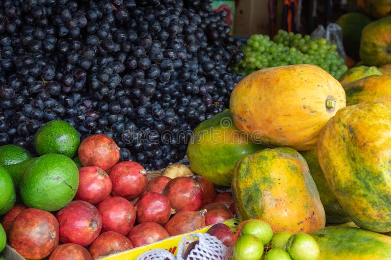 Fresh Fruit Market stock image. Image of green, ripe 141922857