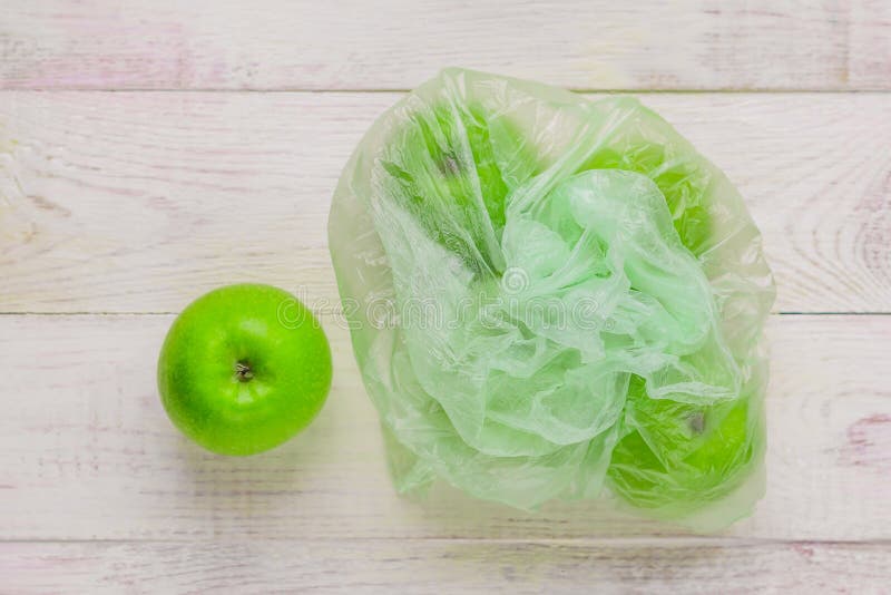 Download 714 Green Apples Plastic Bag Photos Free Royalty Free Stock Photos From Dreamstime Yellowimages Mockups