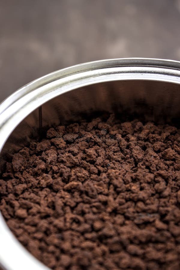 Fresh ground coffee in can stock image. Image of food 29241311